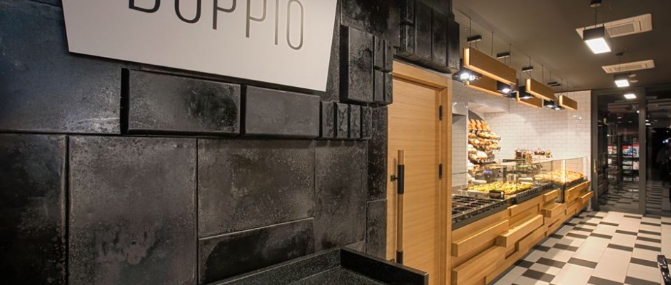 Realizacje - Doppio Cafe Bistro wita z otwartymi ramionami